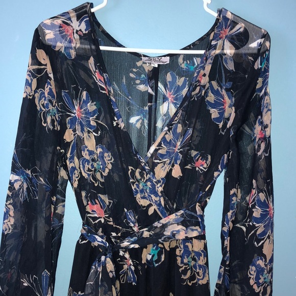 Flower Print  Maxi Dress - Picture 2 of 3